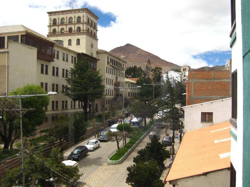 Hotel Claudia Potosí Exterior foto